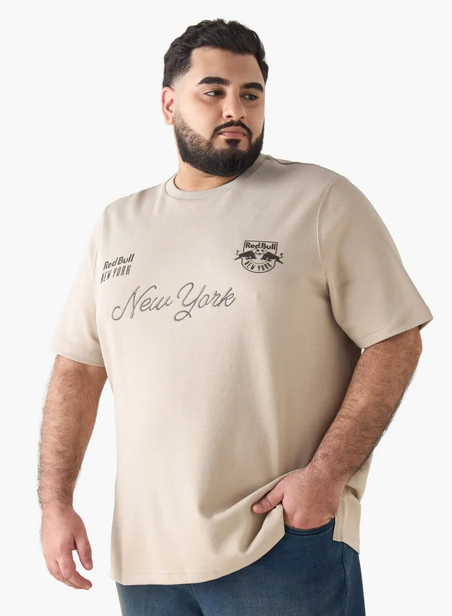 ماكسيم Men Regular Fit Round Neck Short Sleeve Red Bull New York Print T-shirt